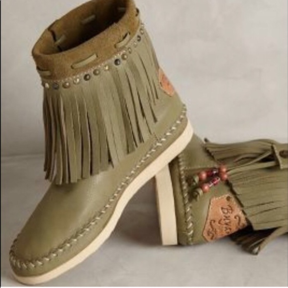 buyamba moccasins